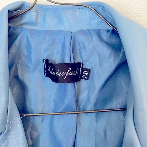 Motto Jacket - Picture 3 of 5